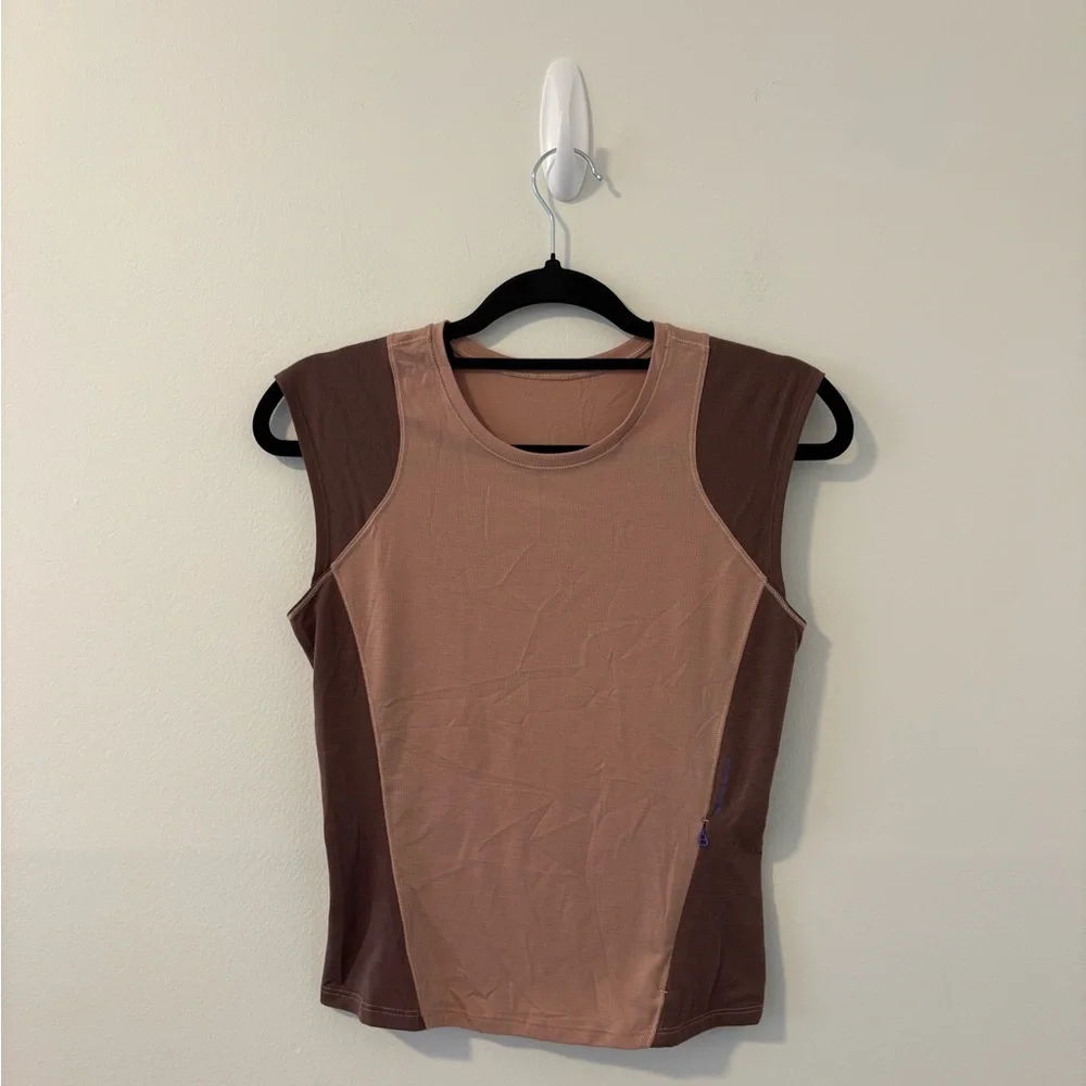 Lululemon Cap Sleeve Hiking Top Small - Picture 3 of 6